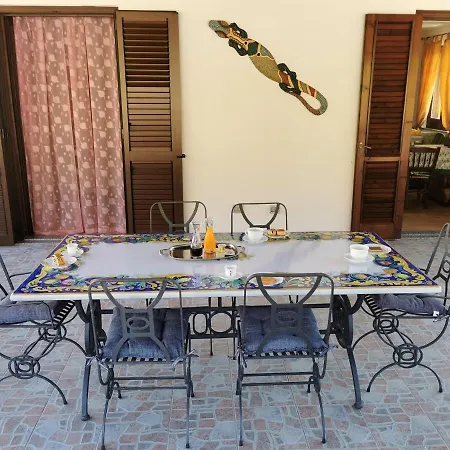 Villa Rosa'S House à Lipari  Extérieur photo